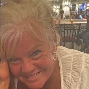 Meet your Posher, Patti